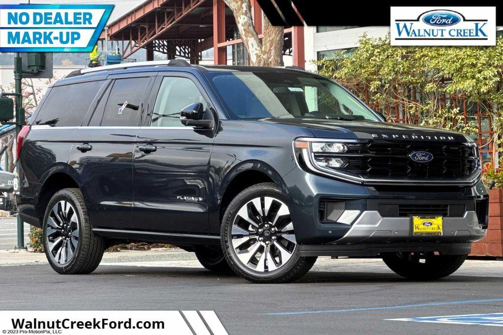 new 2025 Ford Expedition car, priced at $81,990