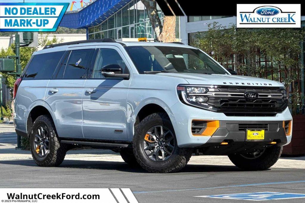 new 2026 Ford Expedition car, priced at $86,235