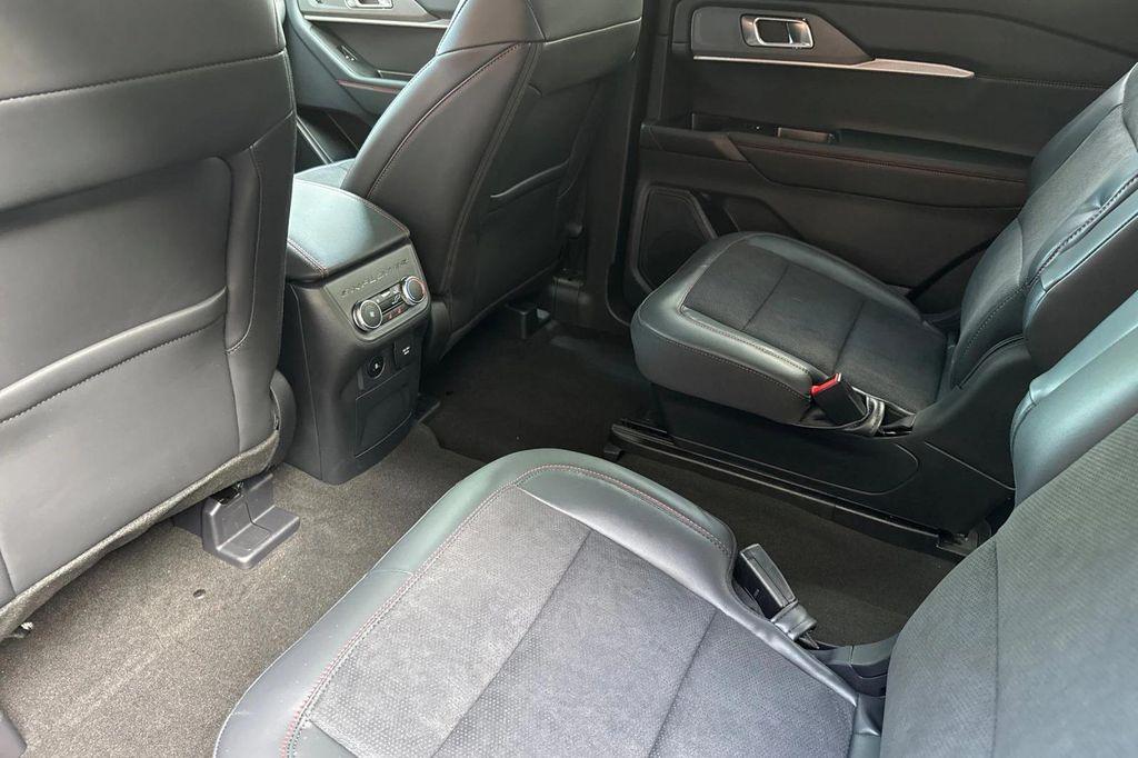 new 2025 Ford Explorer car, priced at $64,255