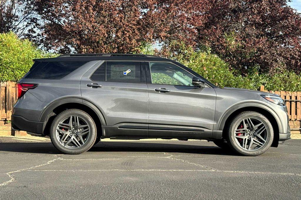 new 2025 Ford Explorer car, priced at $63,760