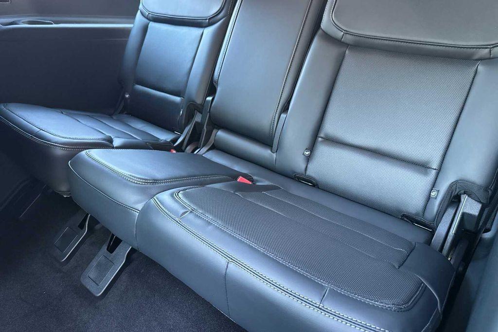 new 2027 Ford Expedition Max car, priced at $89,692