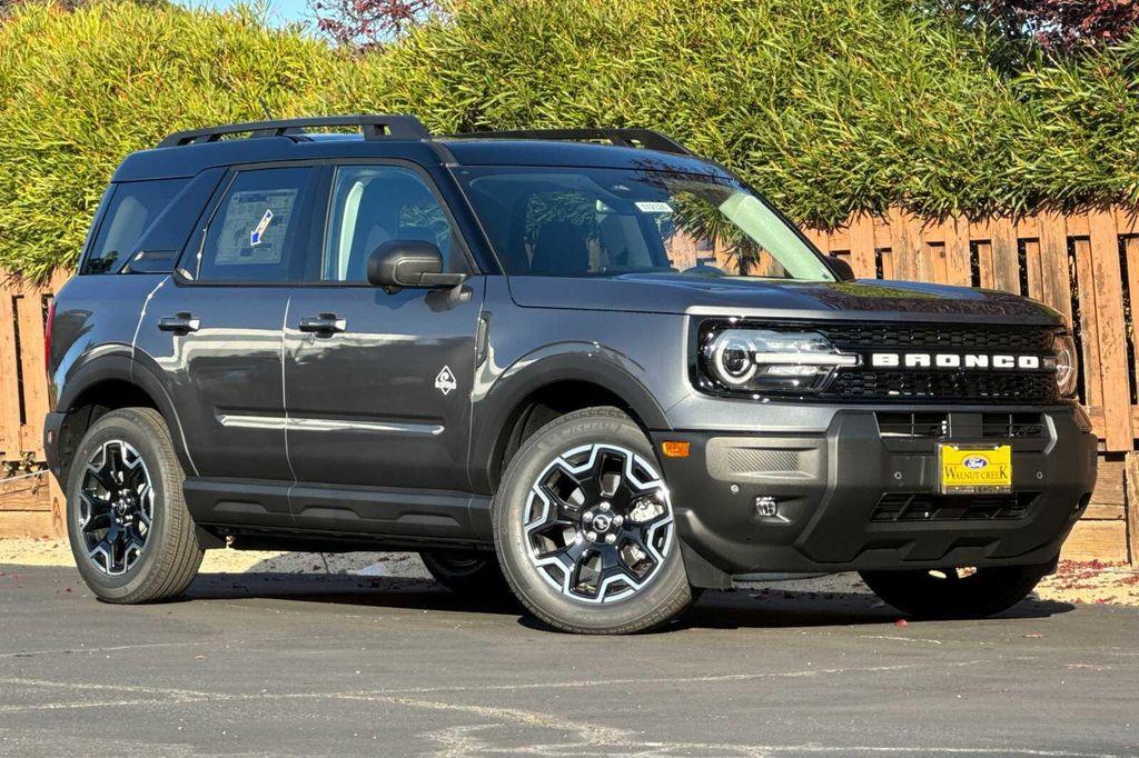 new 2025 Ford Bronco Sport car, priced at $41,980