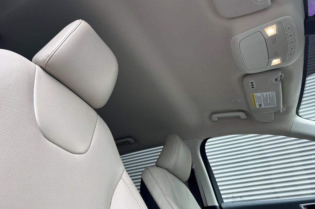 used 2022 Ford Edge car, priced at $19,436