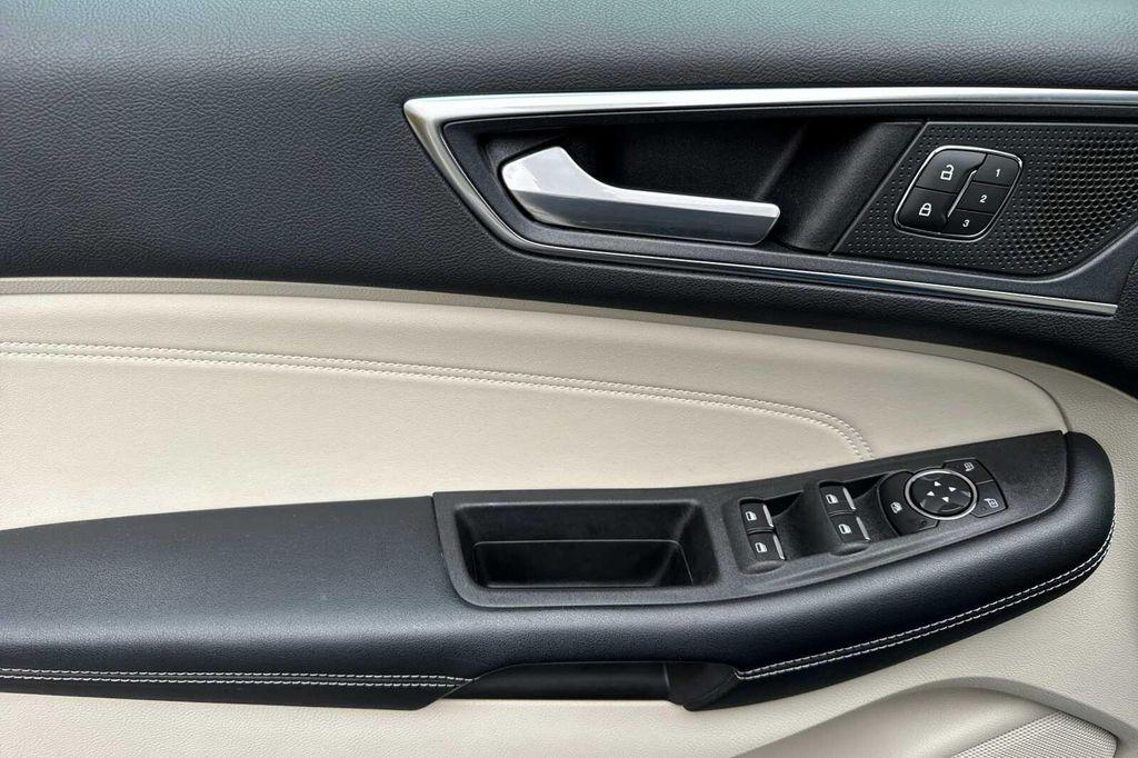 used 2022 Ford Edge car, priced at $19,436