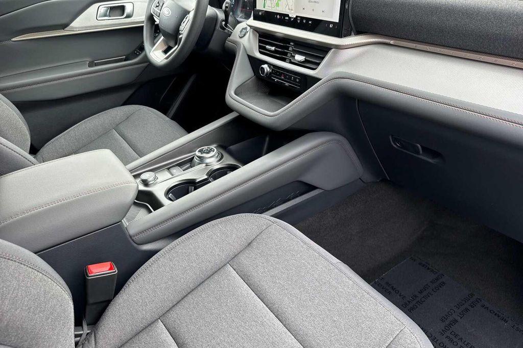 new 2026 Ford Explorer car, priced at $40,160