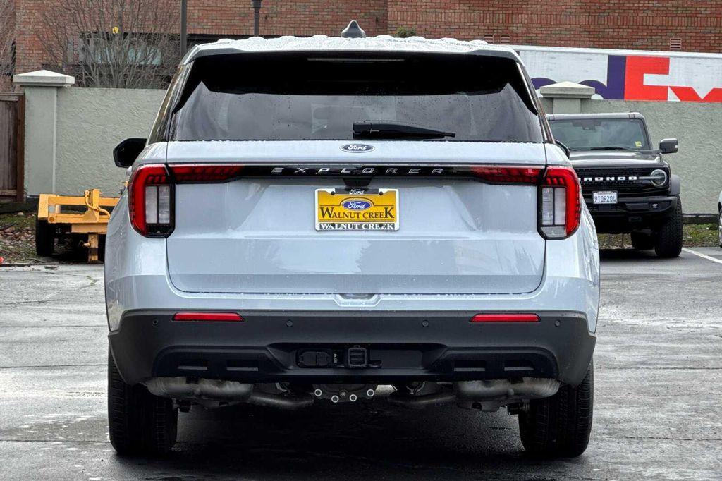 new 2026 Ford Explorer car, priced at $40,160