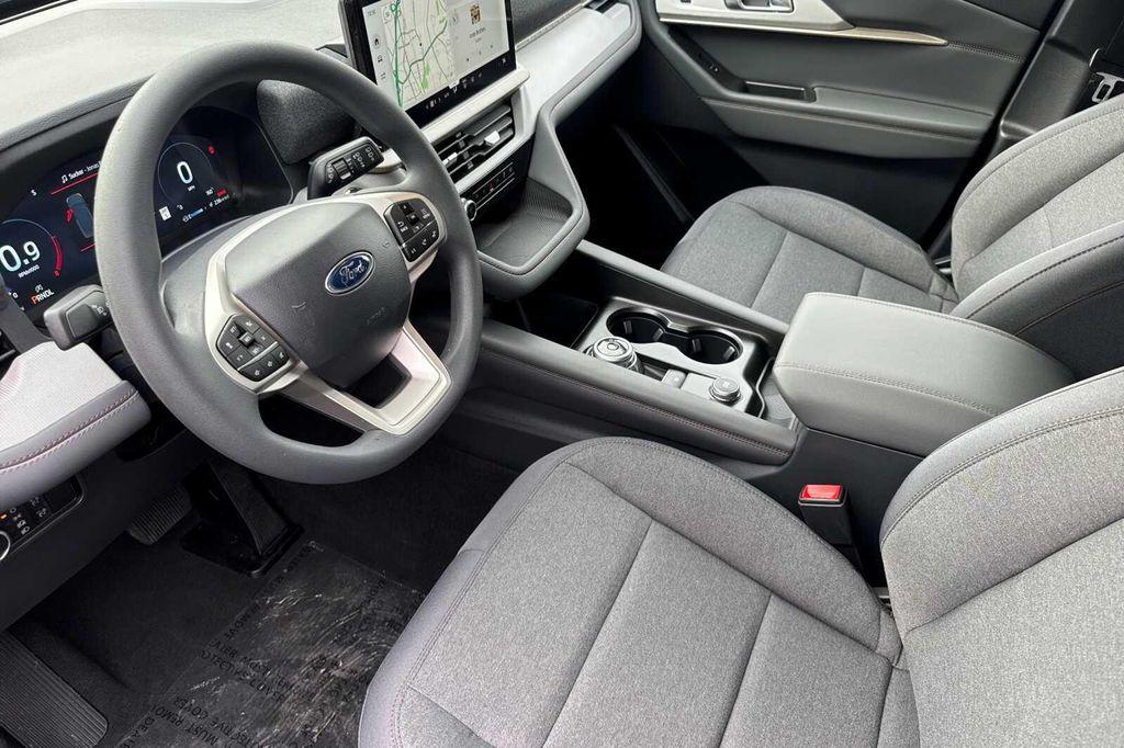 new 2026 Ford Explorer car, priced at $40,160