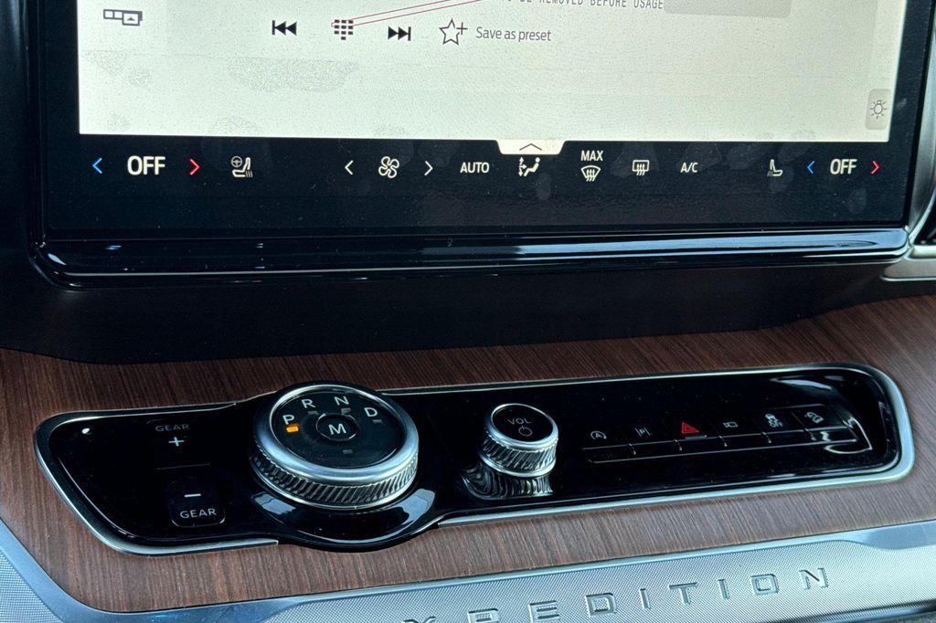 new 2026 Ford Expedition Max car, priced at $90,650