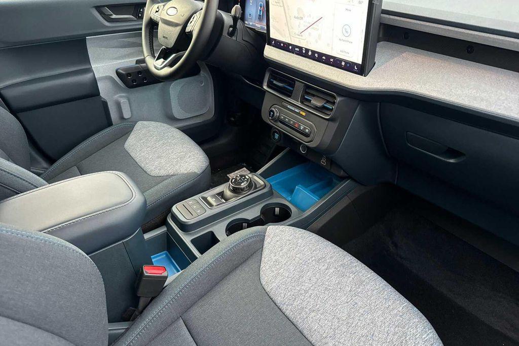 new 2025 Ford Maverick car, priced at $35,941