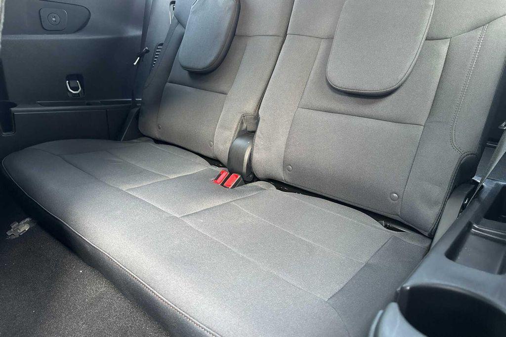 new 2025 Ford Explorer car, priced at $39,950