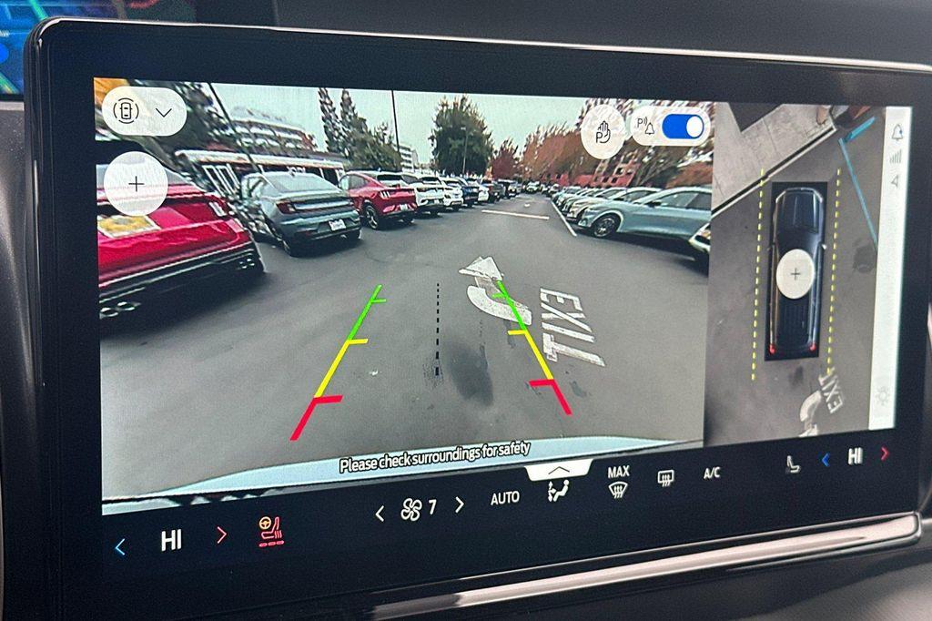 new 2025 Ford Expedition car, priced at $74,590