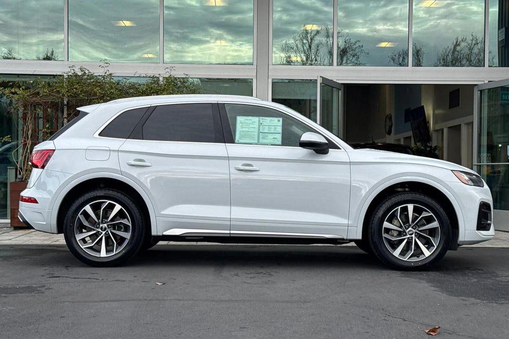 used 2021 Audi Q5 car, priced at $22,271