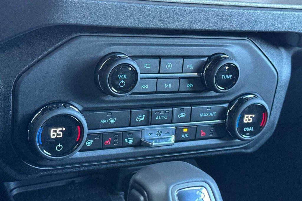 new 2025 Ford Bronco car, priced at $55,800