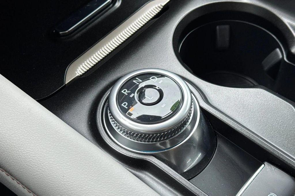 new 2025 Ford Explorer car, priced at $43,082