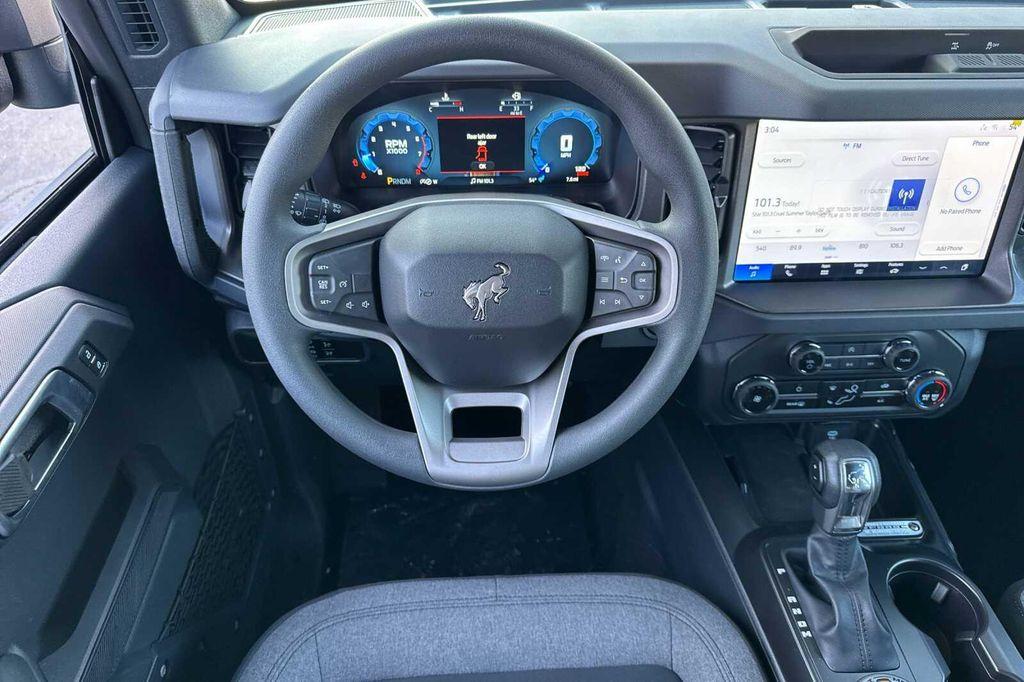 new 2025 Ford Bronco car, priced at $43,785