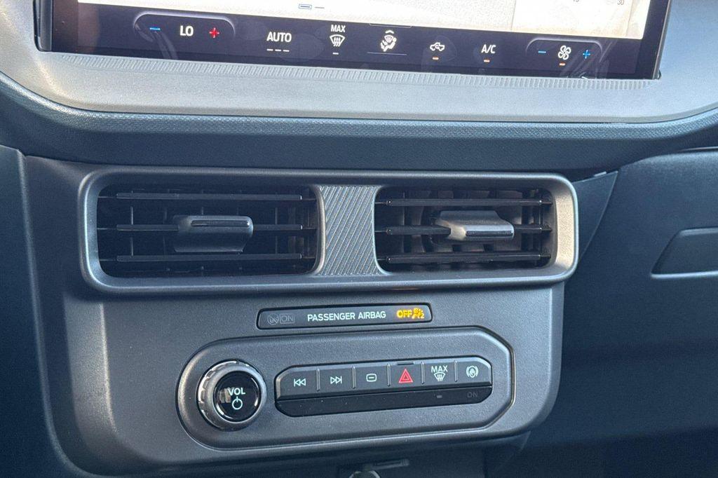 new 2025 Ford Maverick car, priced at $30,065