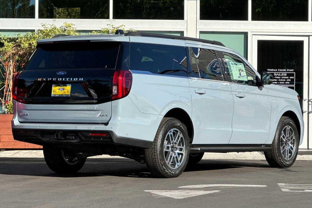 new 2025 Ford Expedition Max car, priced at $77,680