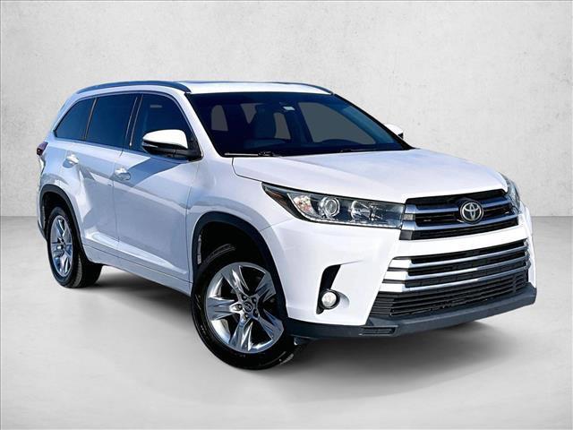 used 2017 Toyota Highlander car, priced at $19,112