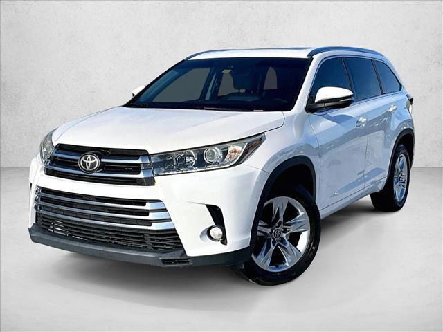 used 2017 Toyota Highlander car, priced at $19,112