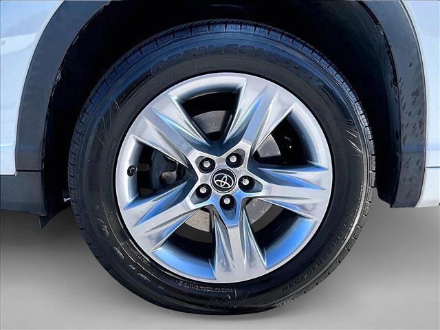 used 2017 Toyota Highlander car, priced at $19,112