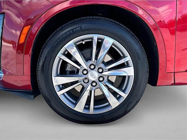 used 2022 Cadillac XT6 car, priced at $27,430