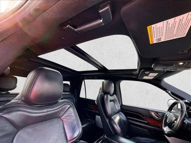 used 2020 Lincoln Navigator car, priced at $33,612