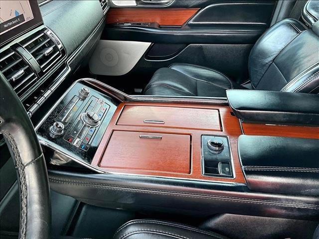 used 2020 Lincoln Navigator car, priced at $33,612