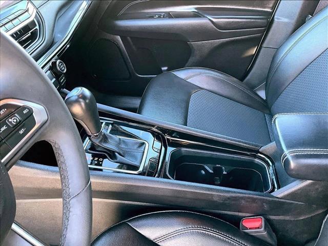 used 2022 Jeep Compass car, priced at $15,622