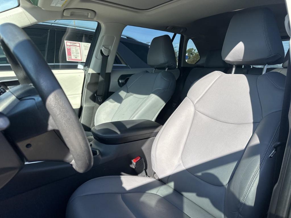 used 2022 Toyota RAV4 Hybrid car, priced at $20,959