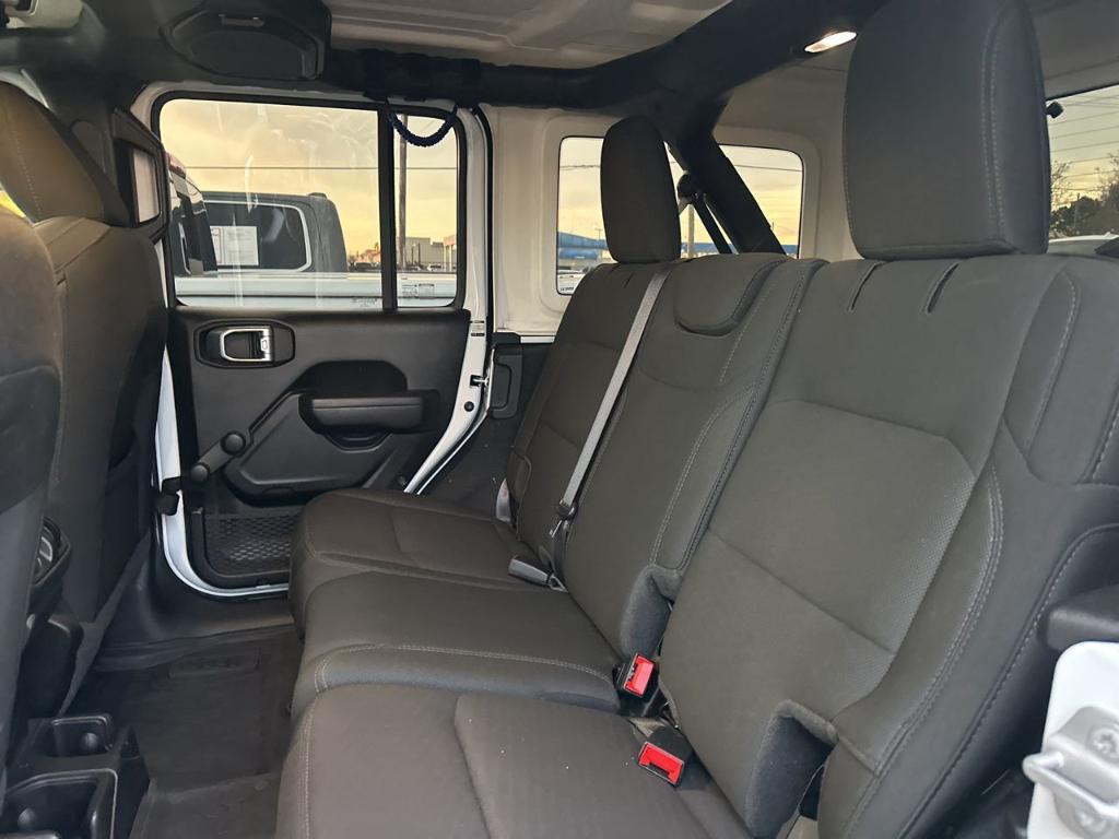 used 2022 Jeep Wrangler Unlimited car, priced at $27,536