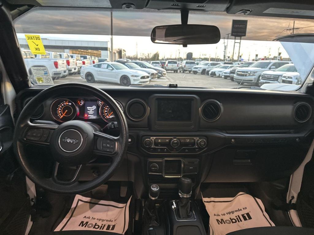 used 2022 Jeep Wrangler Unlimited car, priced at $27,536