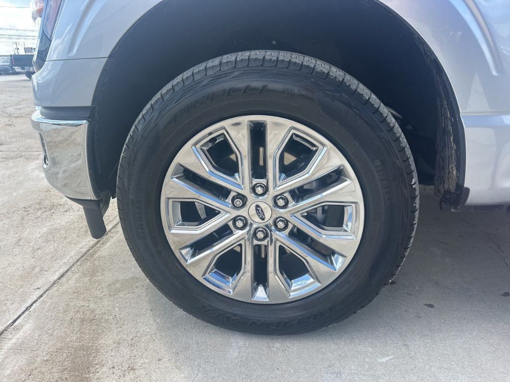 used 2024 Ford F-150 car, priced at $40,260