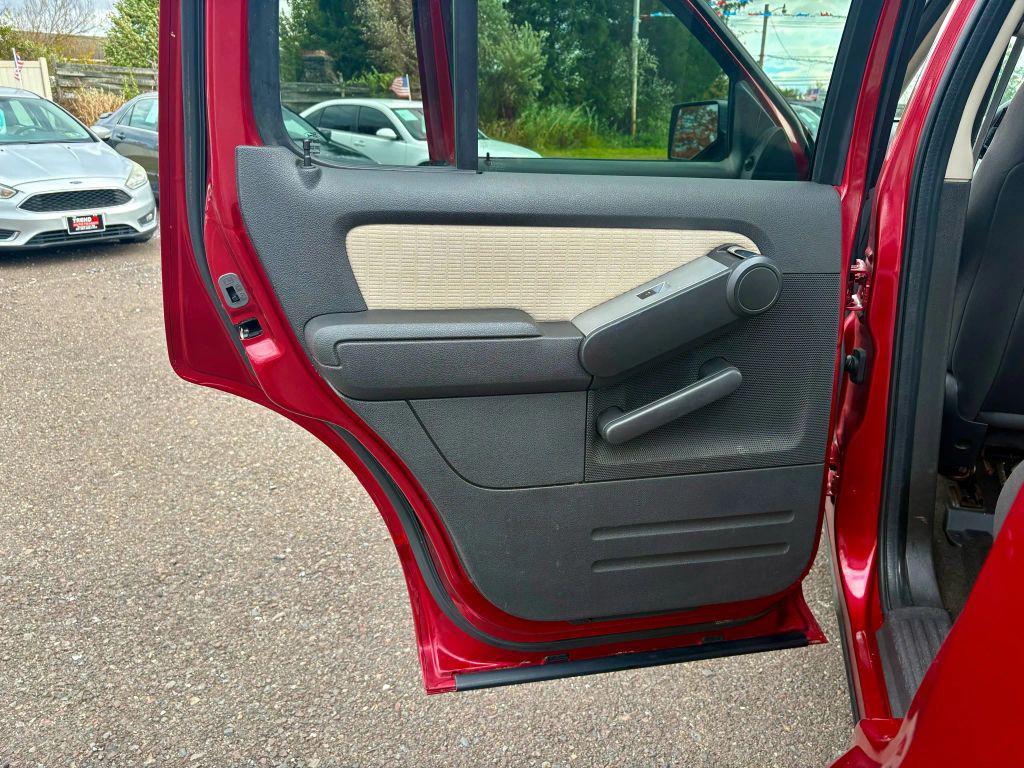 used 2008 Mercury Mountaineer car, priced at $8,500