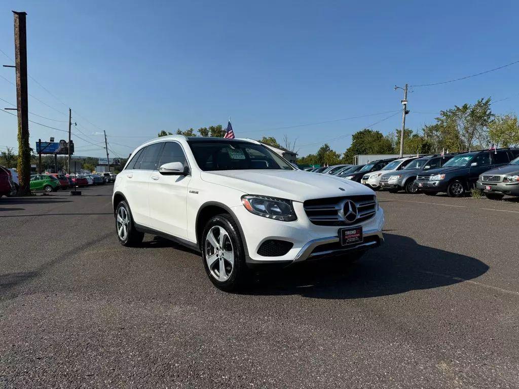 used 2017 Mercedes-Benz GLC 300 car, priced at $15,999