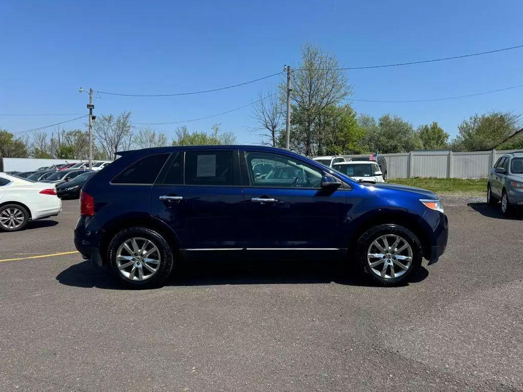 used 2011 Ford Edge car, priced at $9,500