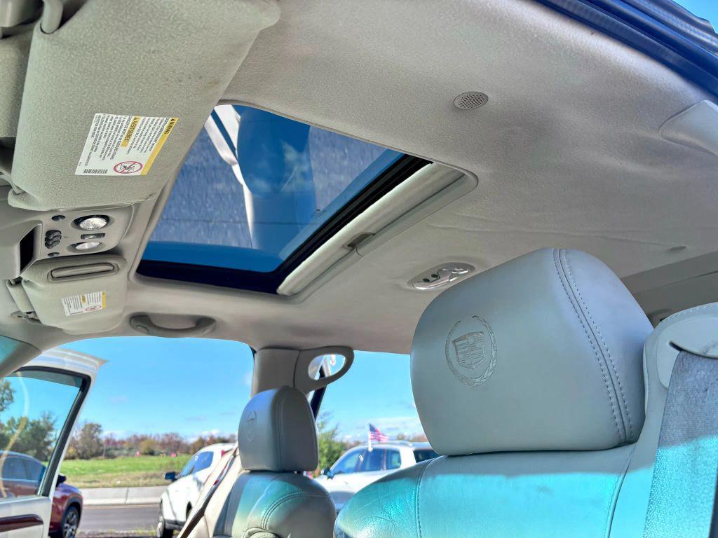 used 2002 Cadillac Escalade EXT car, priced at $10,500