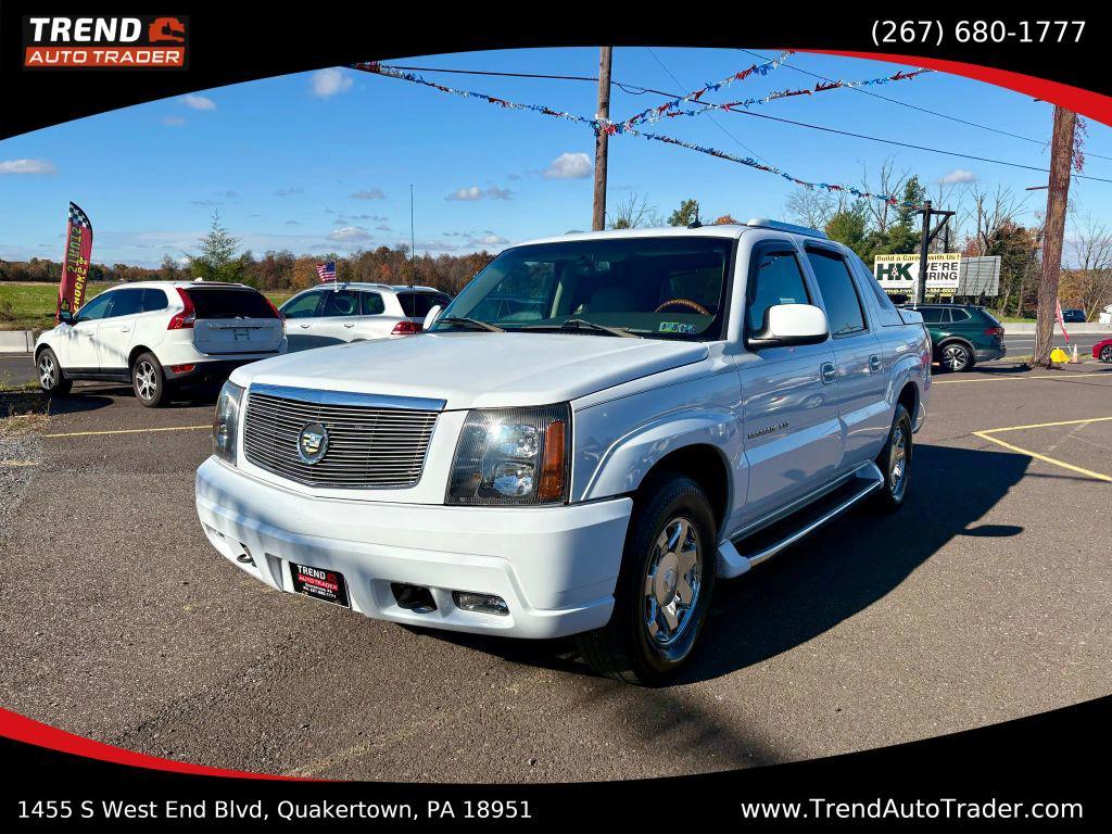 used 2002 Cadillac Escalade EXT car, priced at $10,500