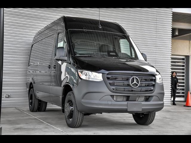 new 2025 Mercedes-Benz Sprinter 3500 car, priced at $71,377