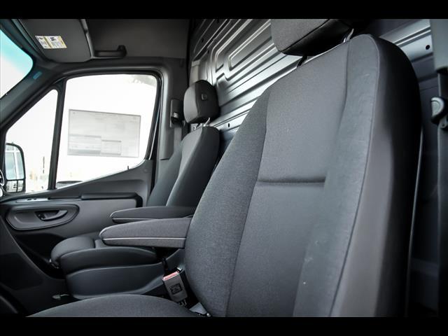 new 2025 Mercedes-Benz Sprinter 3500 car, priced at $71,377