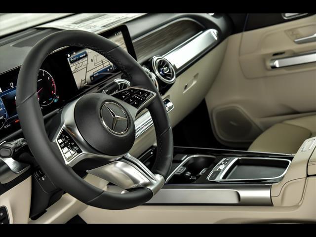 new 2025 Mercedes-Benz GLB 250 car, priced at $55,545