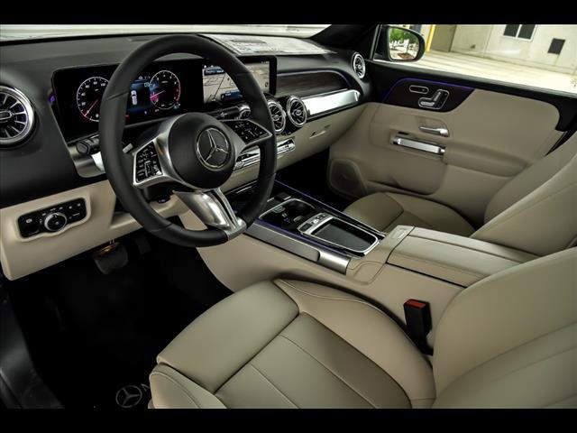 new 2025 Mercedes-Benz GLB 250 car, priced at $55,545
