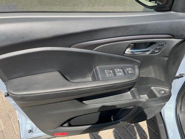 used 2025 Honda Ridgeline car, priced at $36,659