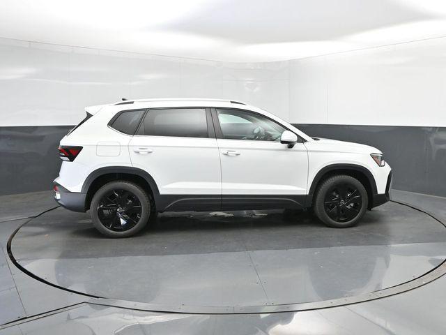 new 2026 Volkswagen Taos car, priced at $31,697