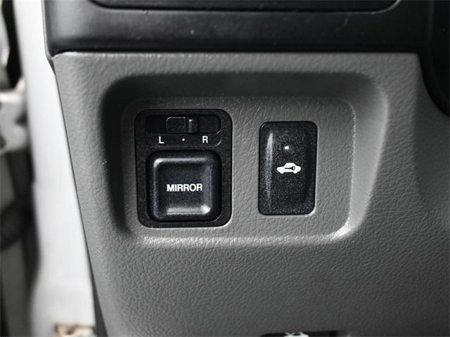 used 2000 Isuzu Rodeo car, priced at $7,991