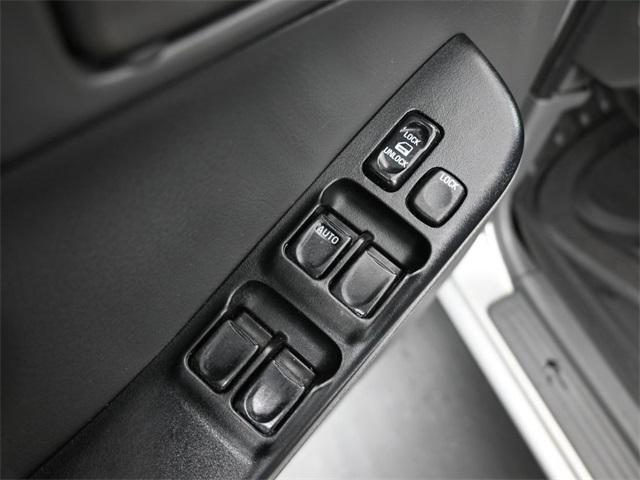 used 2000 Isuzu Rodeo car, priced at $7,991