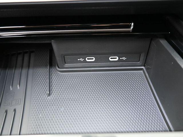 new 2026 Volkswagen Atlas car, priced at $48,479