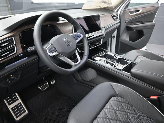 new 2026 Volkswagen Atlas car, priced at $55,784