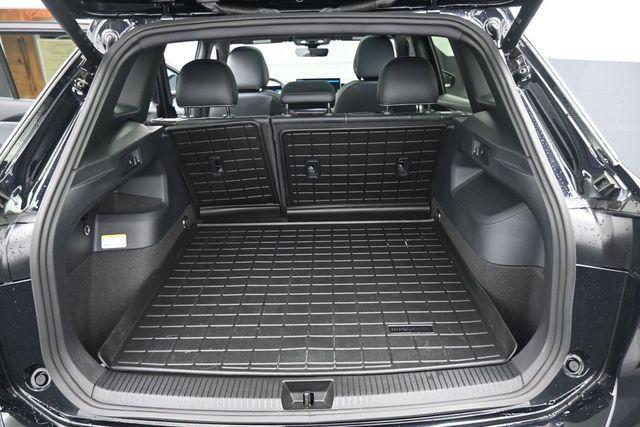 used 2025 Volkswagen Tiguan car, priced at $38,278