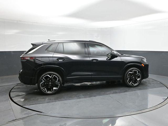 used 2025 Volkswagen Tiguan car, priced at $38,278