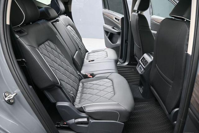 new 2026 Volkswagen Atlas car, priced at $52,118